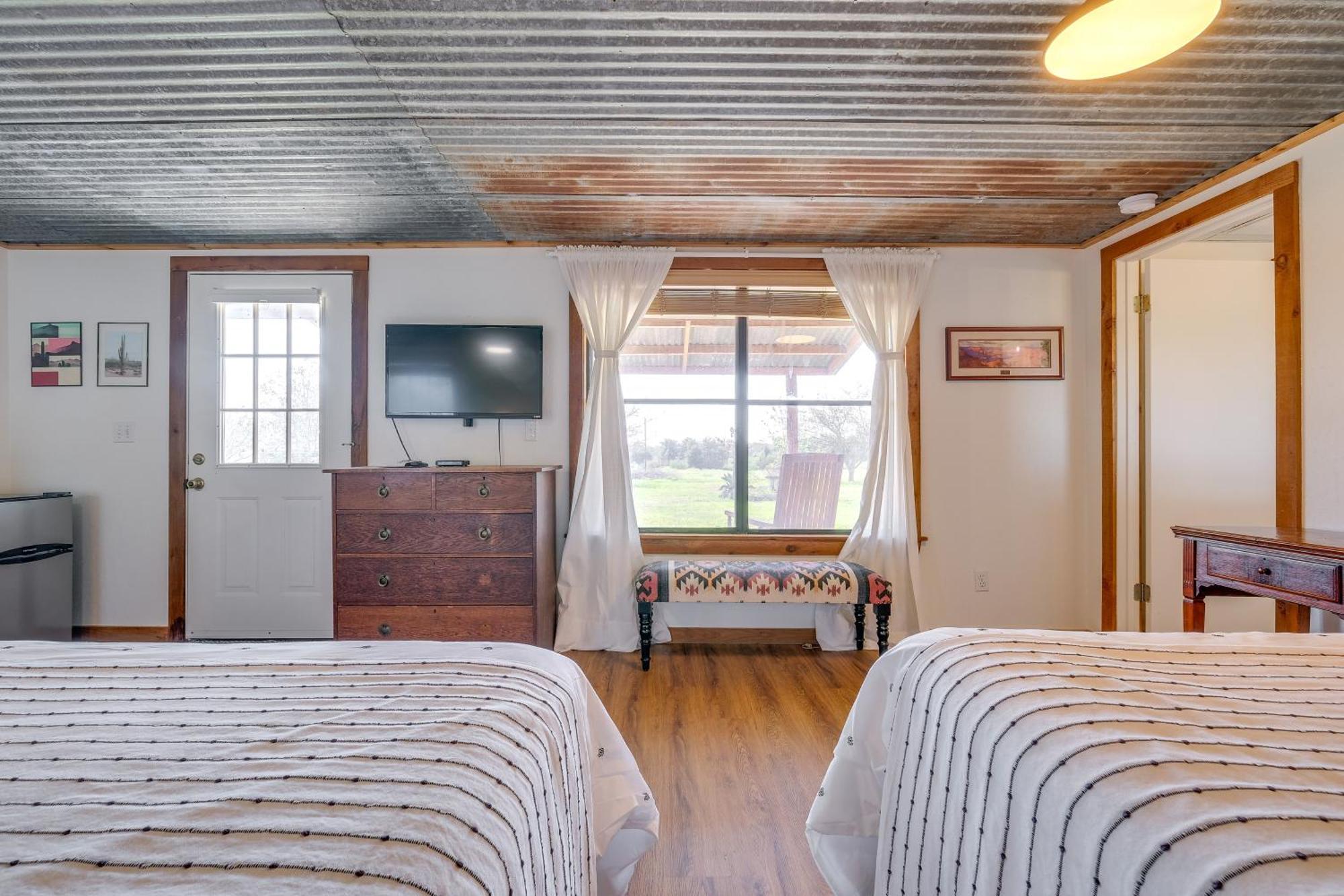 Delightful Carmine Studio On Farm Near Round Top! Buitenkant foto