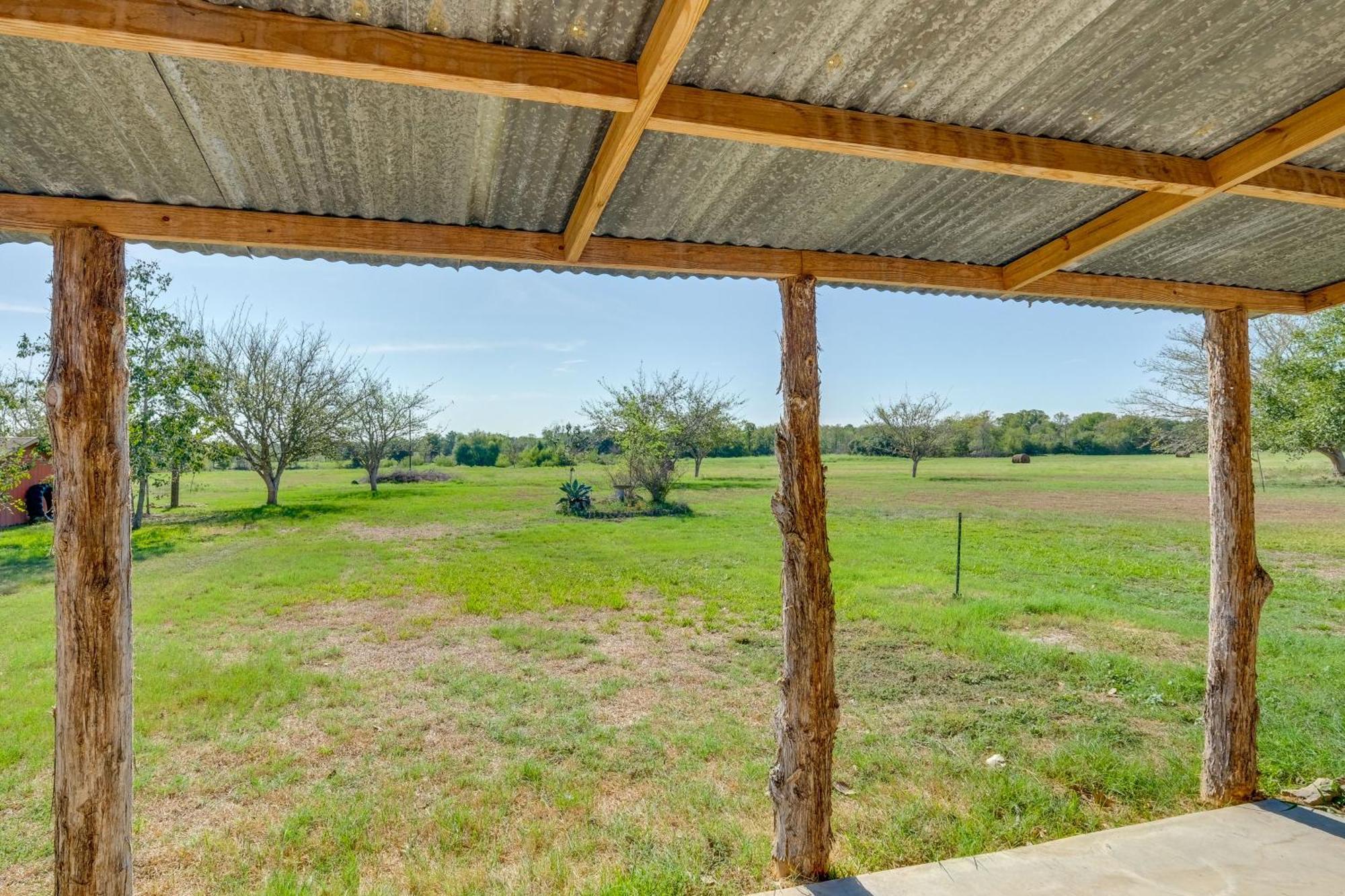 Delightful Carmine Studio On Farm Near Round Top! Buitenkant foto