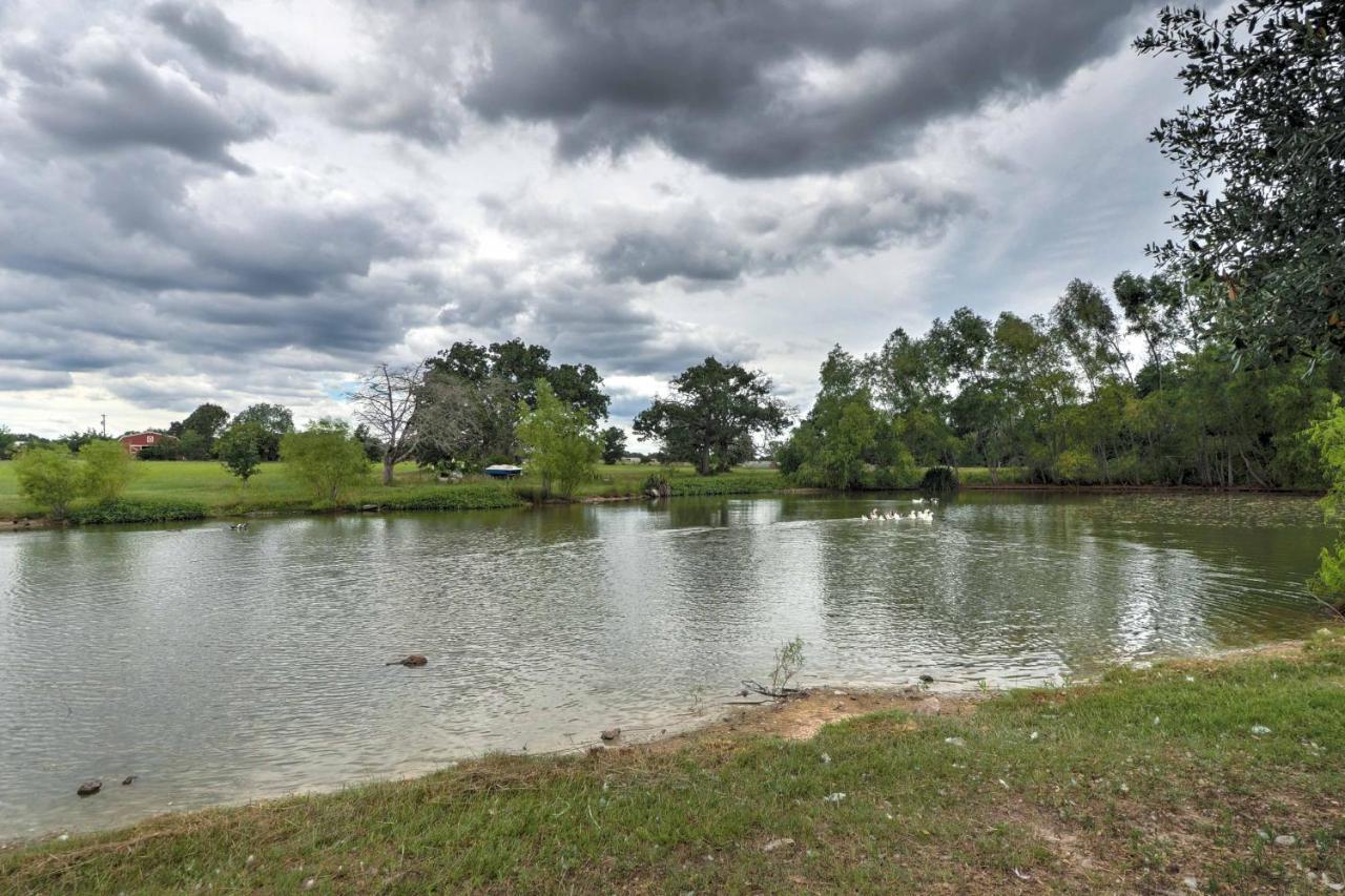 Delightful Carmine Studio On Farm Near Round Top! Buitenkant foto