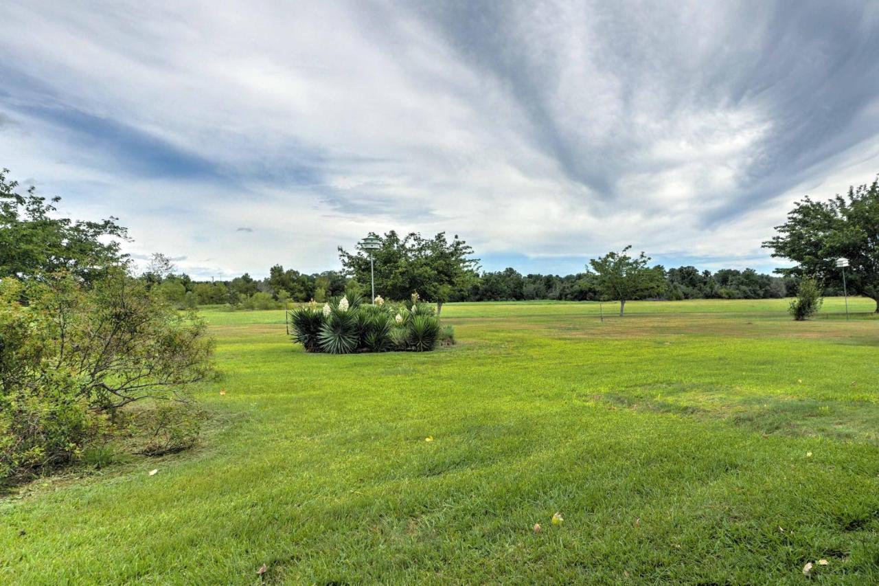 Delightful Carmine Studio On Farm Near Round Top! Buitenkant foto